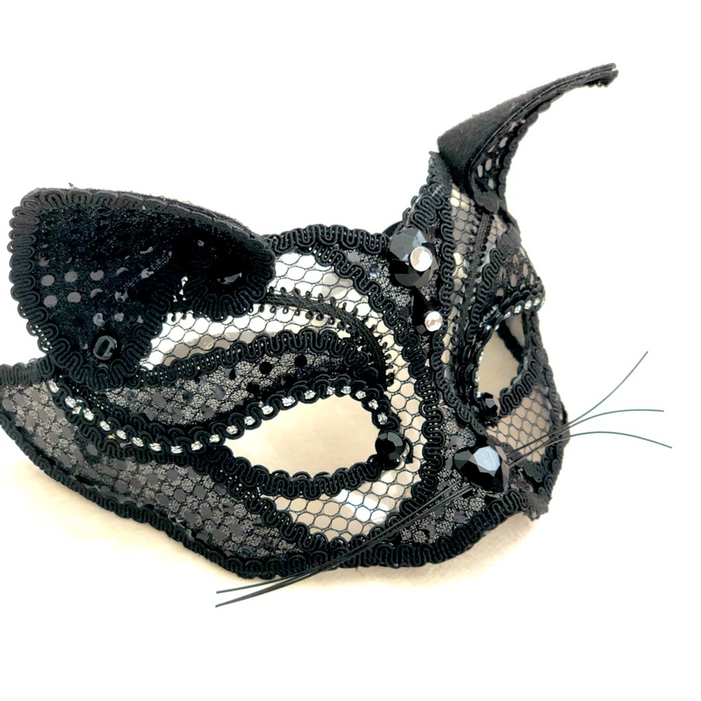 Lace look Black cat mask